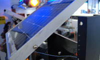 Sun Tracking Solar Panel thumb